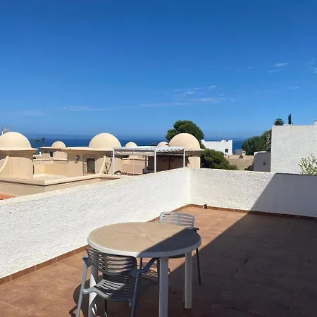 Apartment - Caletta - 4 Bedroom - Sleeps 8 - R954 Mojacar